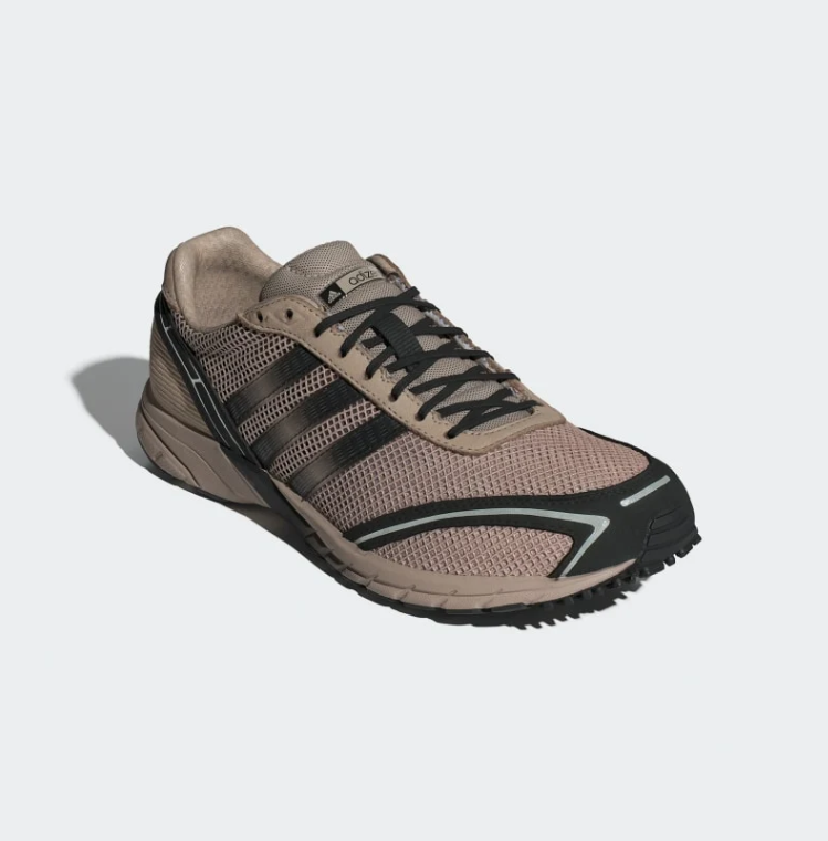 Taupe & Black Mesh Three-Stripe Sneakers