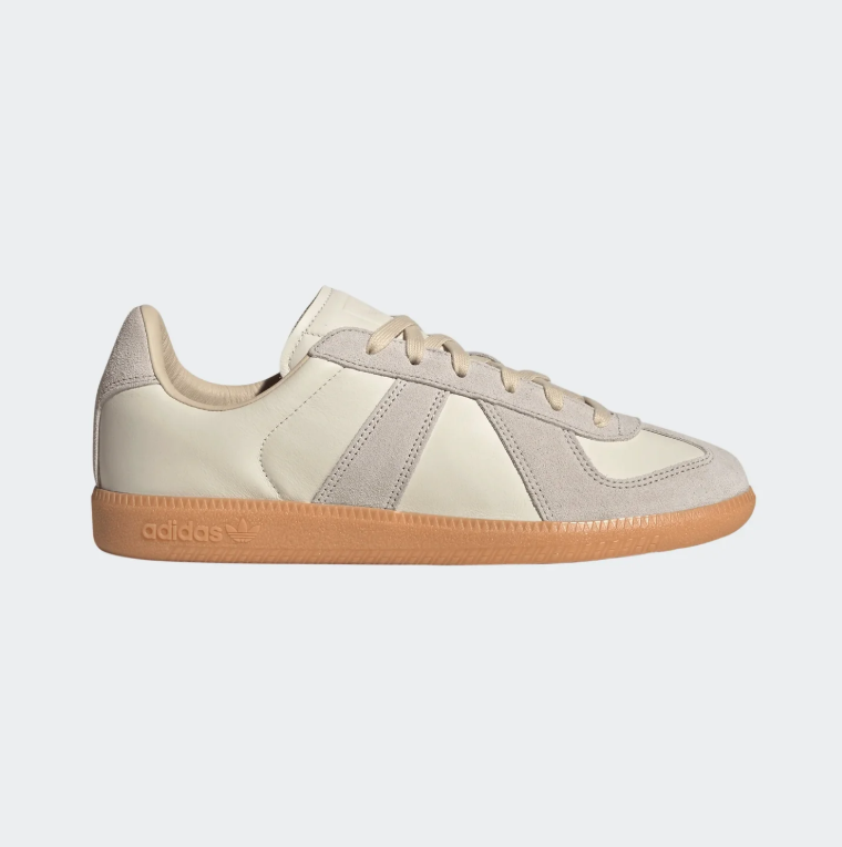 Cream & Light Gray Retro Low-Top Sneakers with Gum Sole