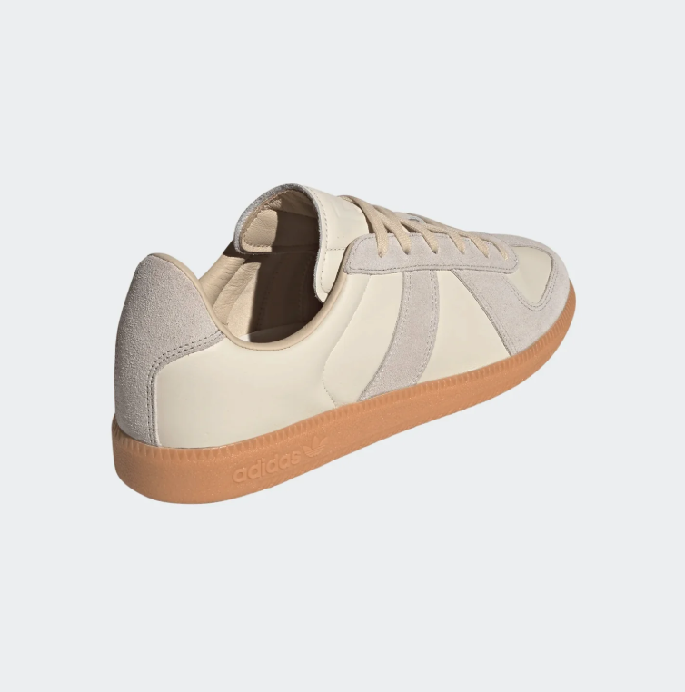 Cream & Light Gray Retro Low-Top Sneakers with Gum Sole