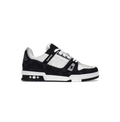Black & White Low-Top Court Sneakers with Graphic Heel Details